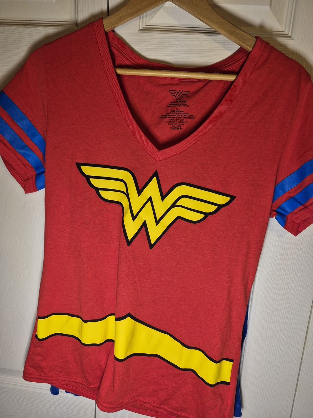Red Wonder Woman Logo Tee with Cape